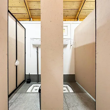 Relax By The Sea * コスティネシュティ