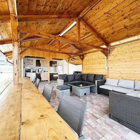 Relax By The Sea Camping *