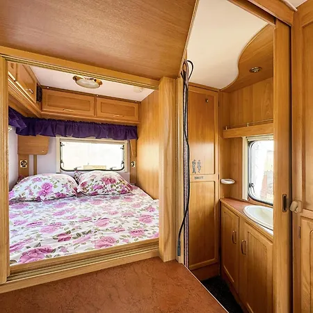 Relax By The Sea Camping Costinesti